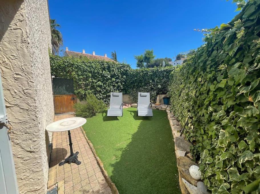 Appart-St Cyr Sur Mer-La Madrague-4Pers-Parking Saint-Cyr-sur-Mer Buitenkant foto