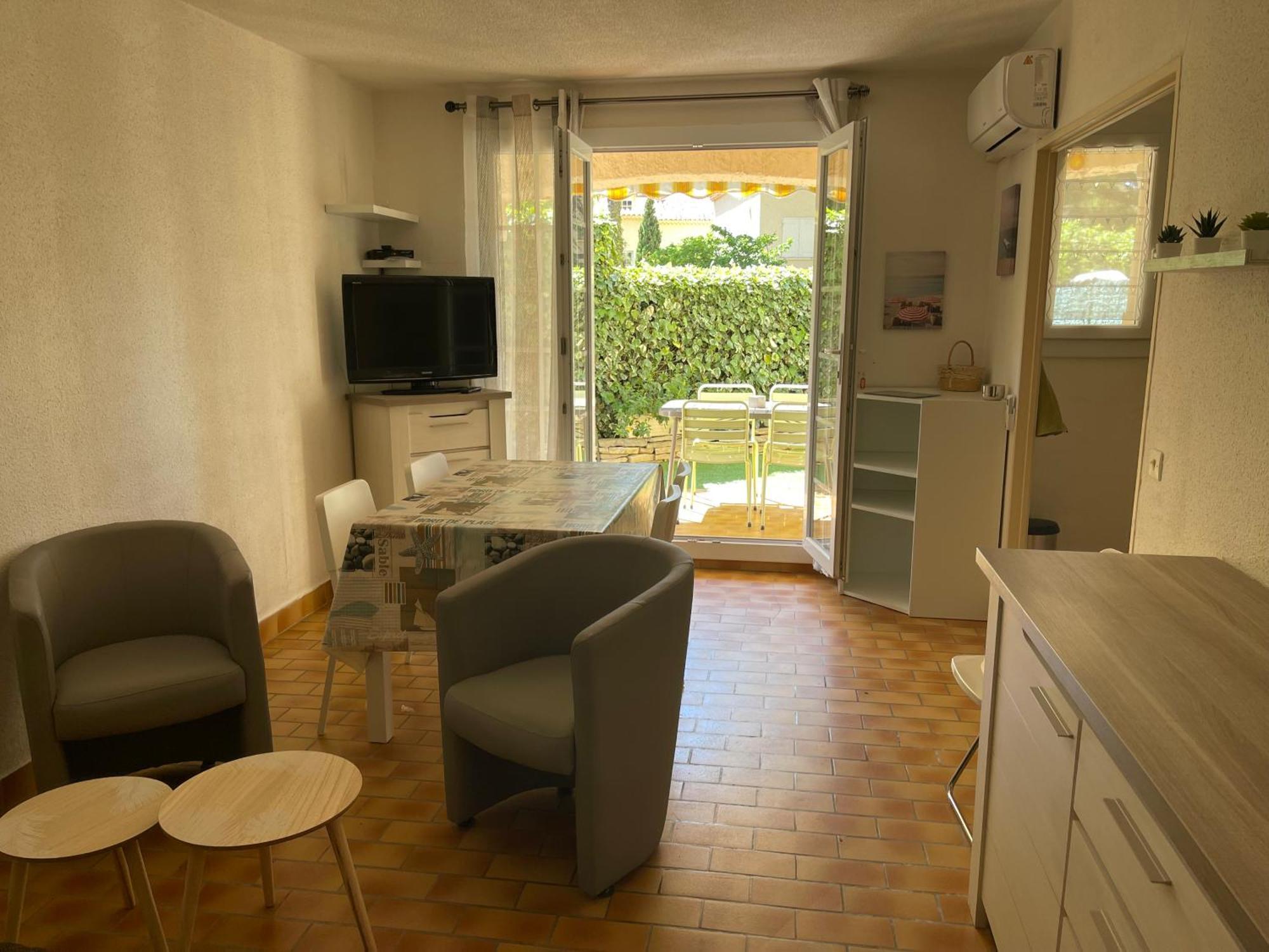 Appart-St Cyr Sur Mer-La Madrague-4Pers-Parking Saint-Cyr-sur-Mer Buitenkant foto